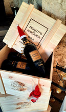 Carica l'immagine nel visualizzatore di Gallery, Oro Di Emera In Legno - 6xOro di Emera + Cassa in Legno Firmata dedicata - Claudio Quarta Vignaiolo Shop